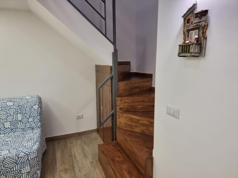 Casa Comoda E Centrale In Quartiere Storico Di Napoli Exterior foto